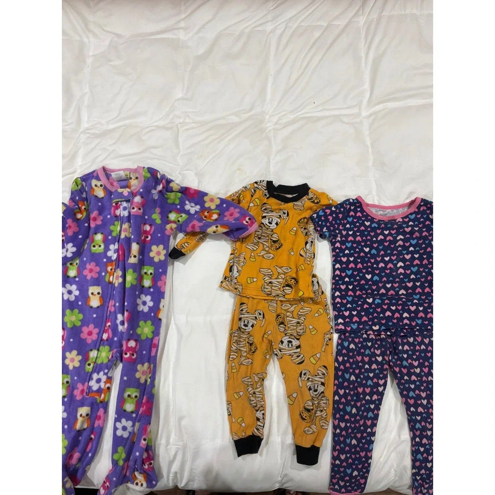 Disney‎ Carter's Peas & Carrots Pajama Bundle Toddler 2T Multi-Color